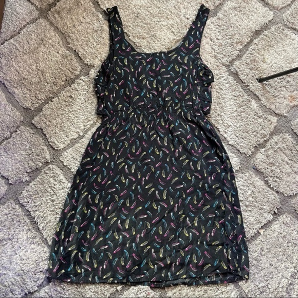 4 for 16$ Feather print black dress